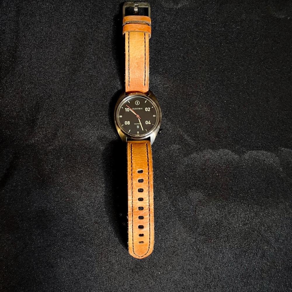 Classic Tan Leather Strap Watch